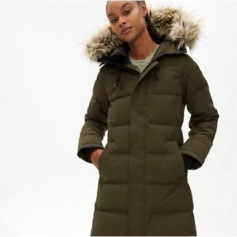 TNA St Anton Parka with Faux Fur Hood